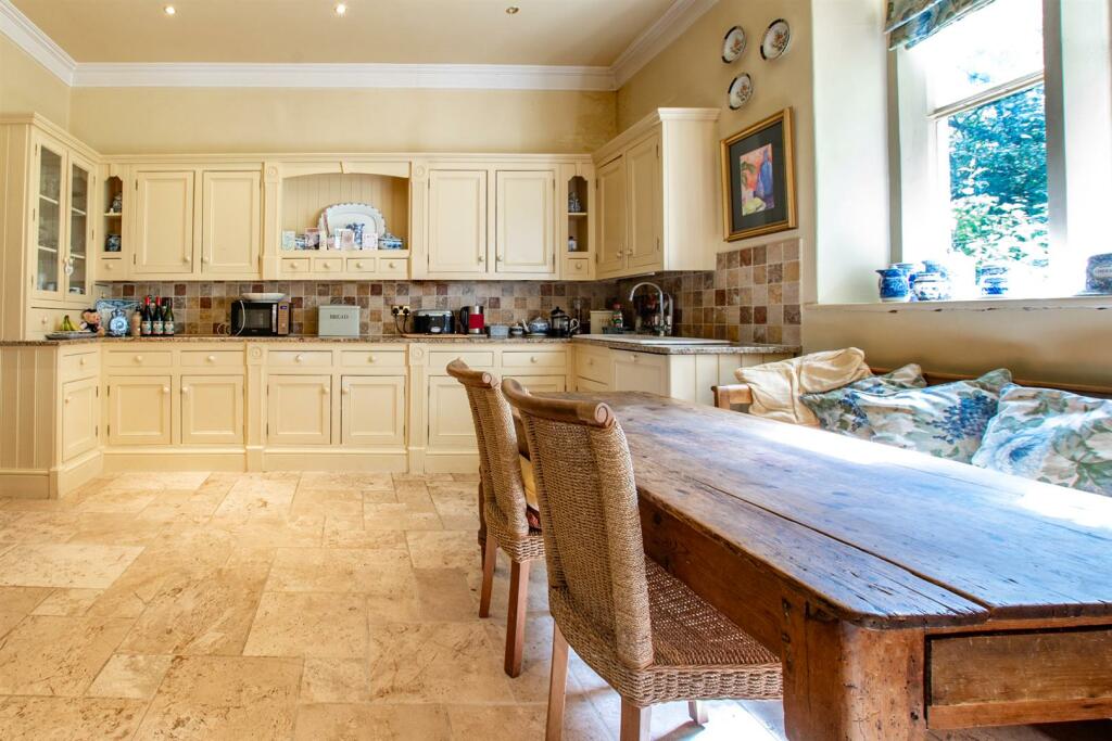 Additional image 8 of Edge of Keynsham, adjoining countryside