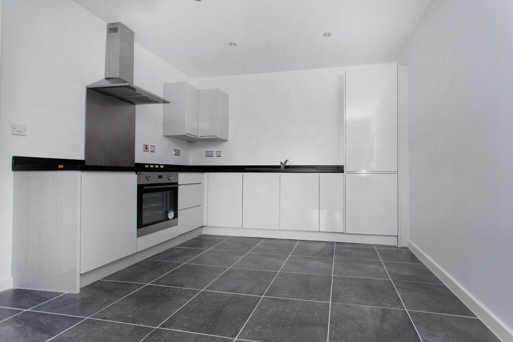 Additional image 5 of Empire House, City Centre, Bradford, BD1