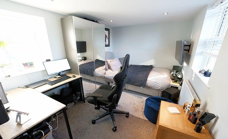 Additional image 5 of A superb 2 bedroom ground floor flat in Nailsea