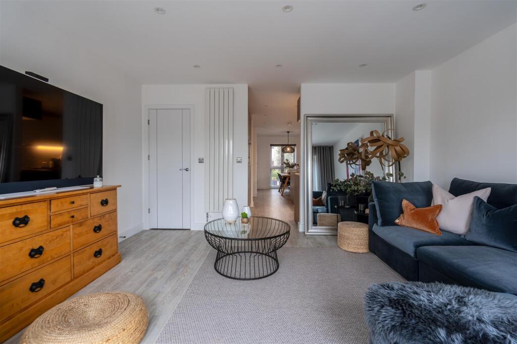 Additional image 14 of Fairfield Way, Keynsham, Bristol