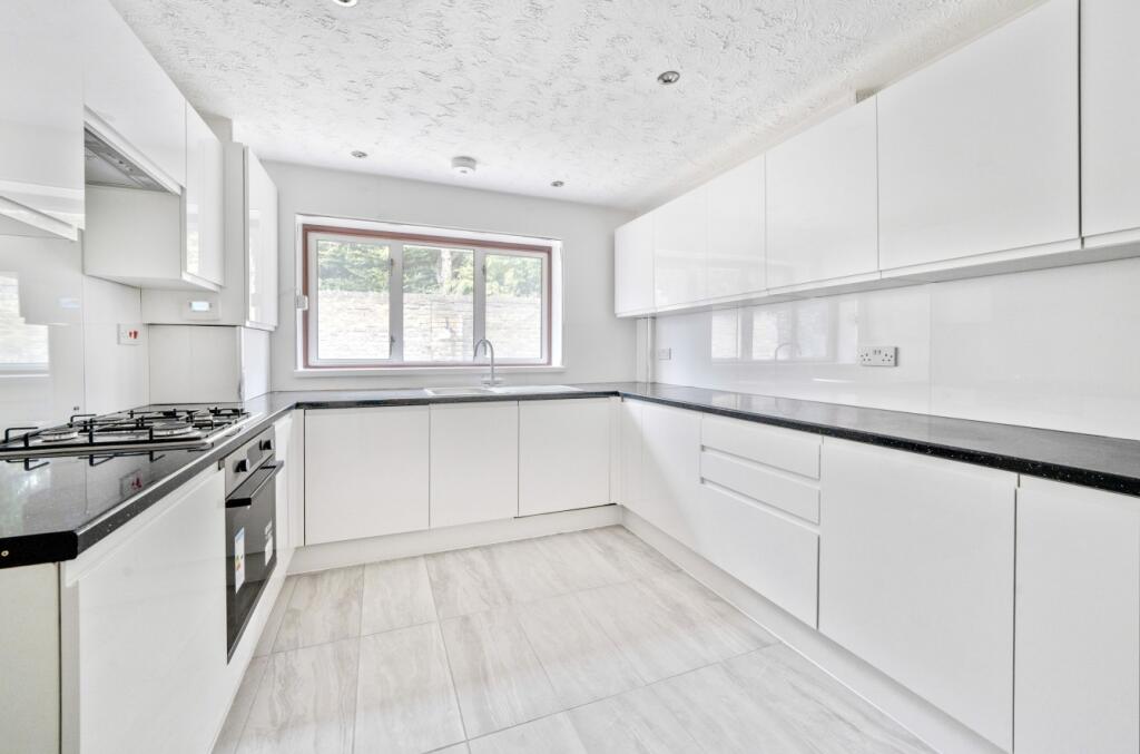 Additional image 20 of Kenley Close Chislehurst BR7