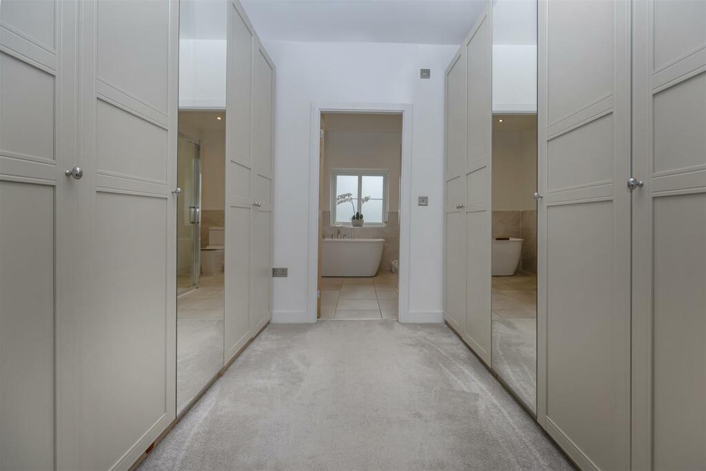 Additional image 24 of Snelsins Road, Cleckheaton