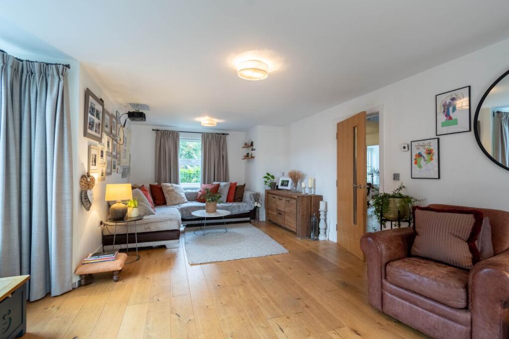 Additional image 4 of 32 Winstones Road