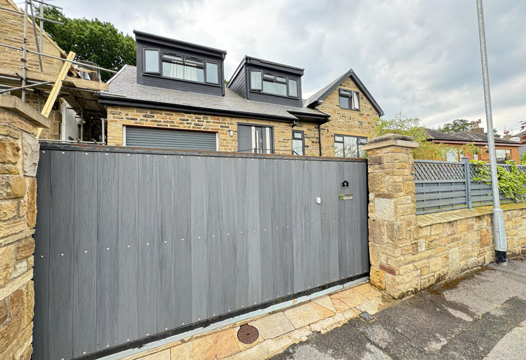 Additional image 39 of Hill Foot, Nab Wood, Shipley, West Yorkshire