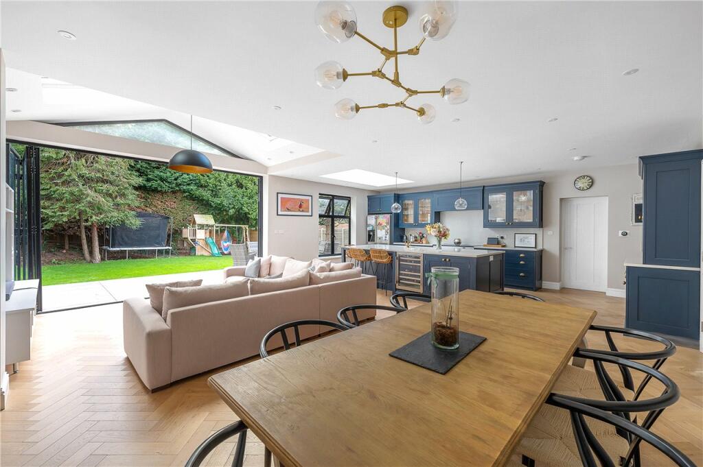 Additional image 5 of The Knoll, Beckenham, BR3