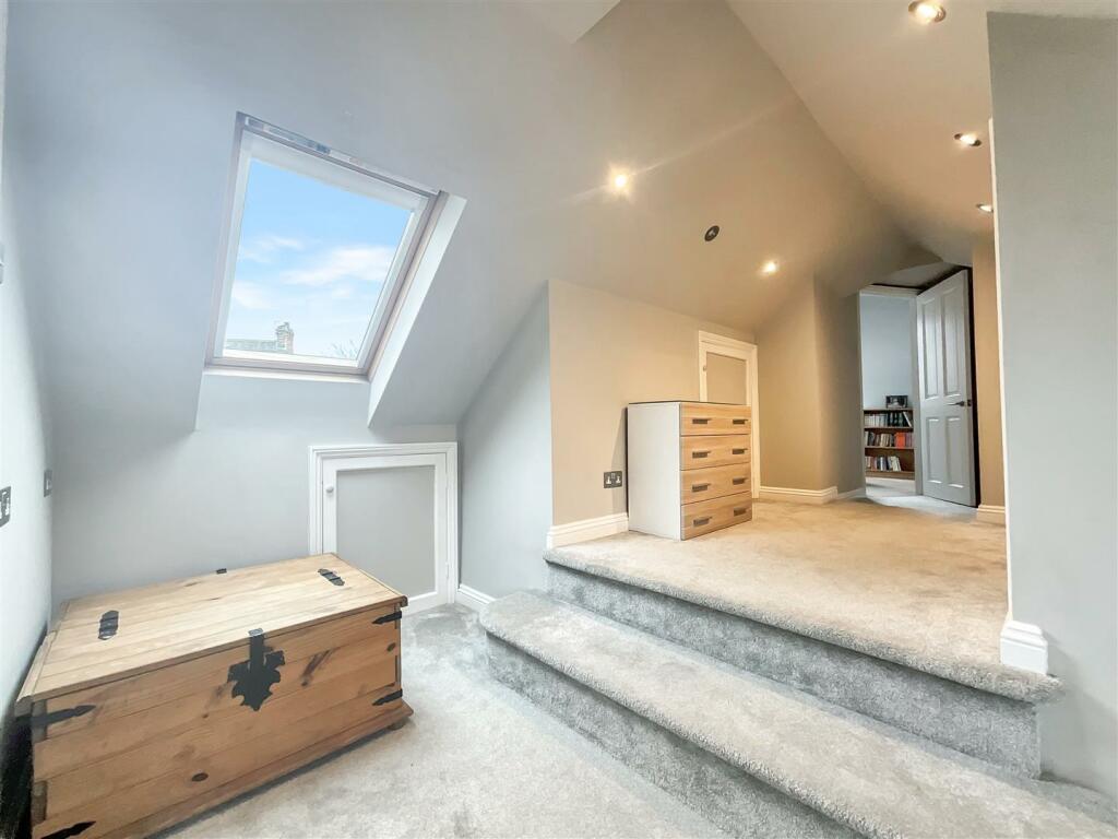 Additional image 27 of Poplar Road, Warmley, Bristol