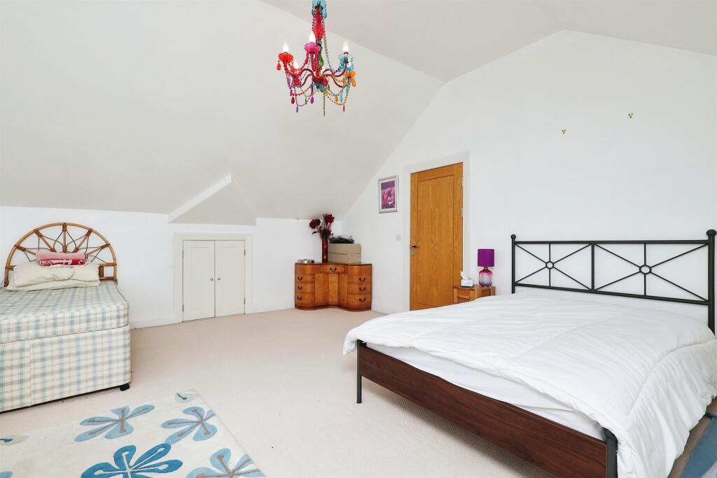 Additional image 18 of Ghyll Wood Drive, Bingley