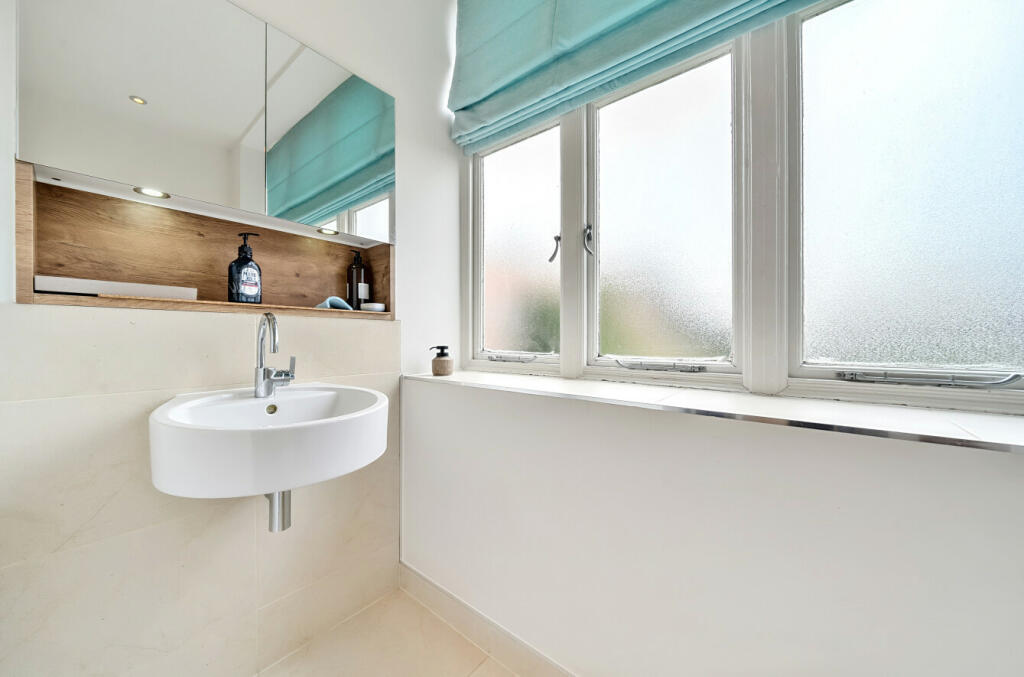 Additional image 14 of Newton Park Place, Chislehurst, Kent, BR7