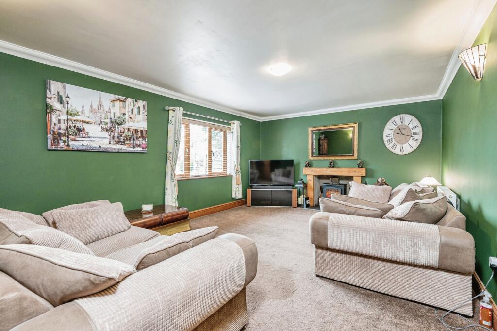 Additional image 16 of Whitechapel Road, Cleckheaton, BD19