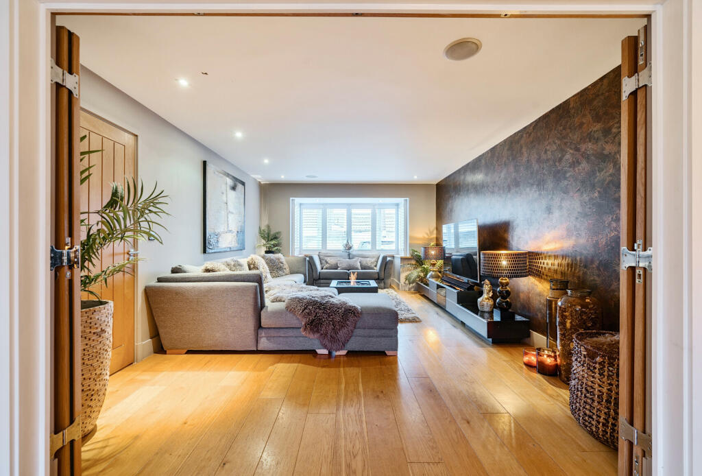 Additional image 20 of Bath Road, Longwell Green, Bristol, BS30