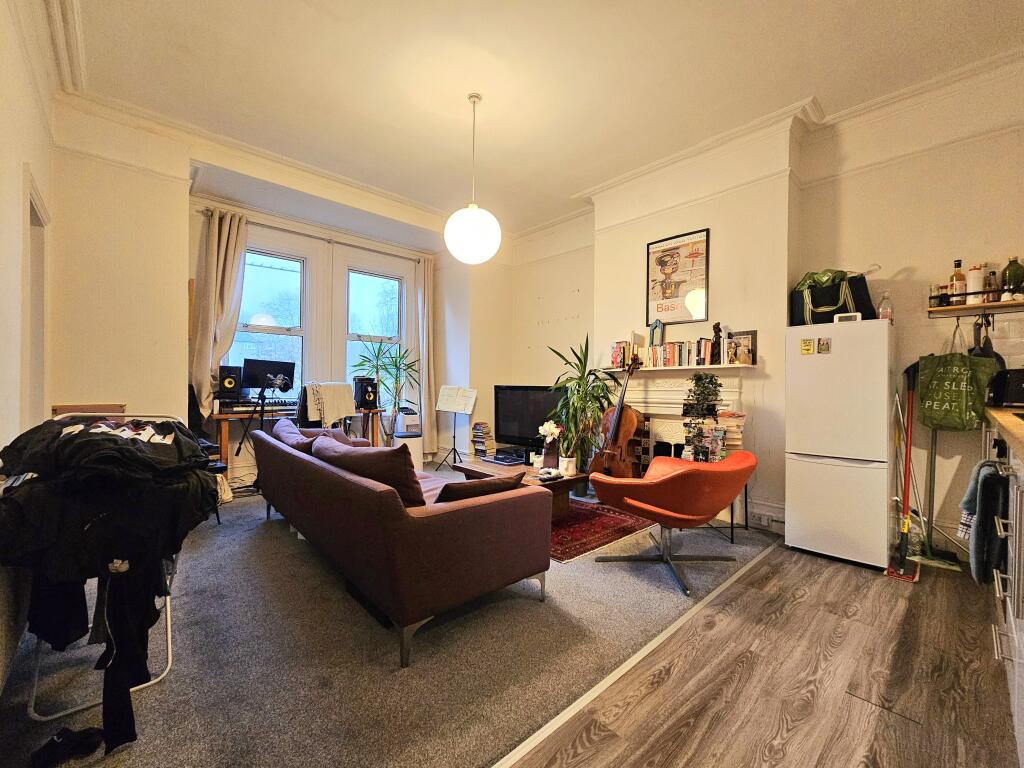 Additional image 6 of Queen Anne Avenue, Bromley BR2