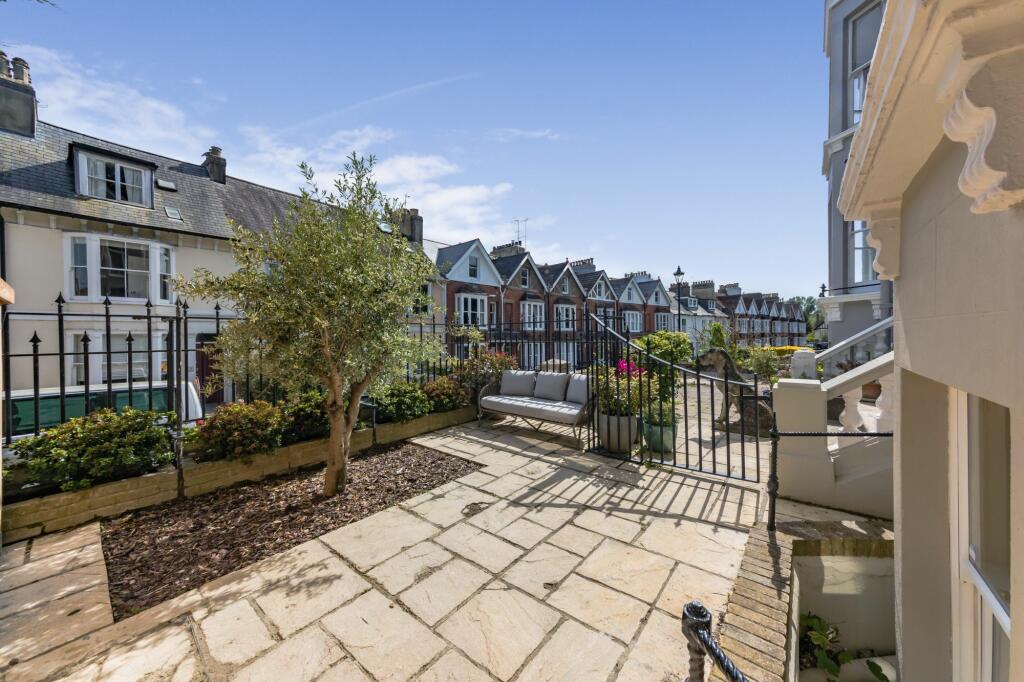 Additional image 24 of Grange Road, Lewes, BN7