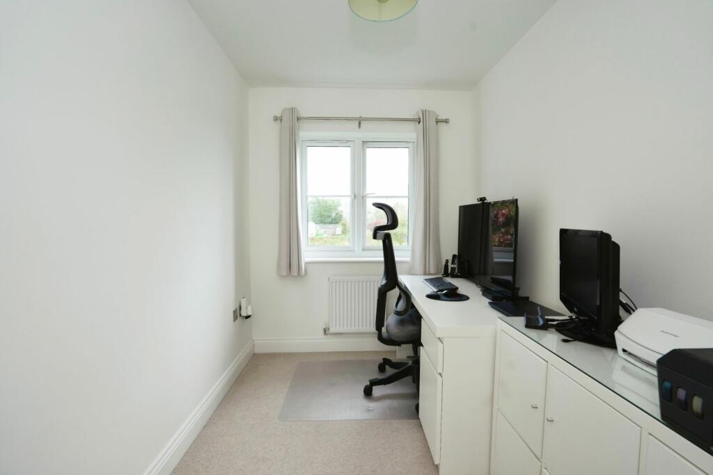 Additional image 16 of Byron Close, Lewes, BN8