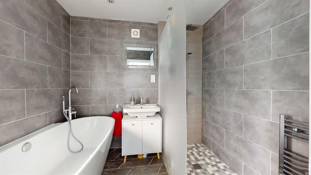 Additional image 26 of Wells Road, Whitchurch