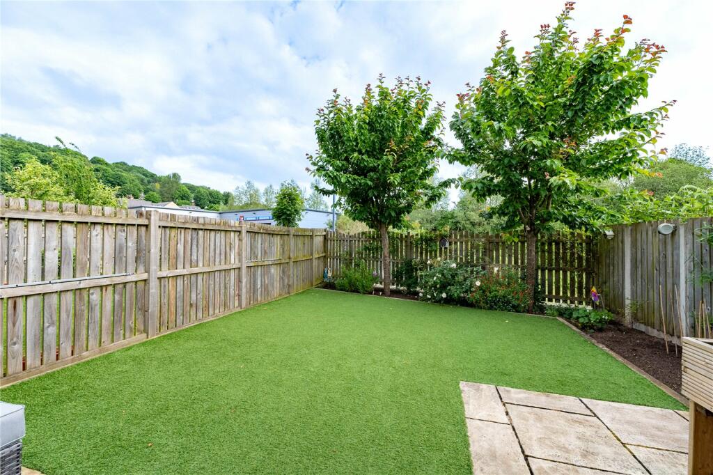 Additional image 13 of Berry Close, Baildon, Shipley, West Yorkshire
