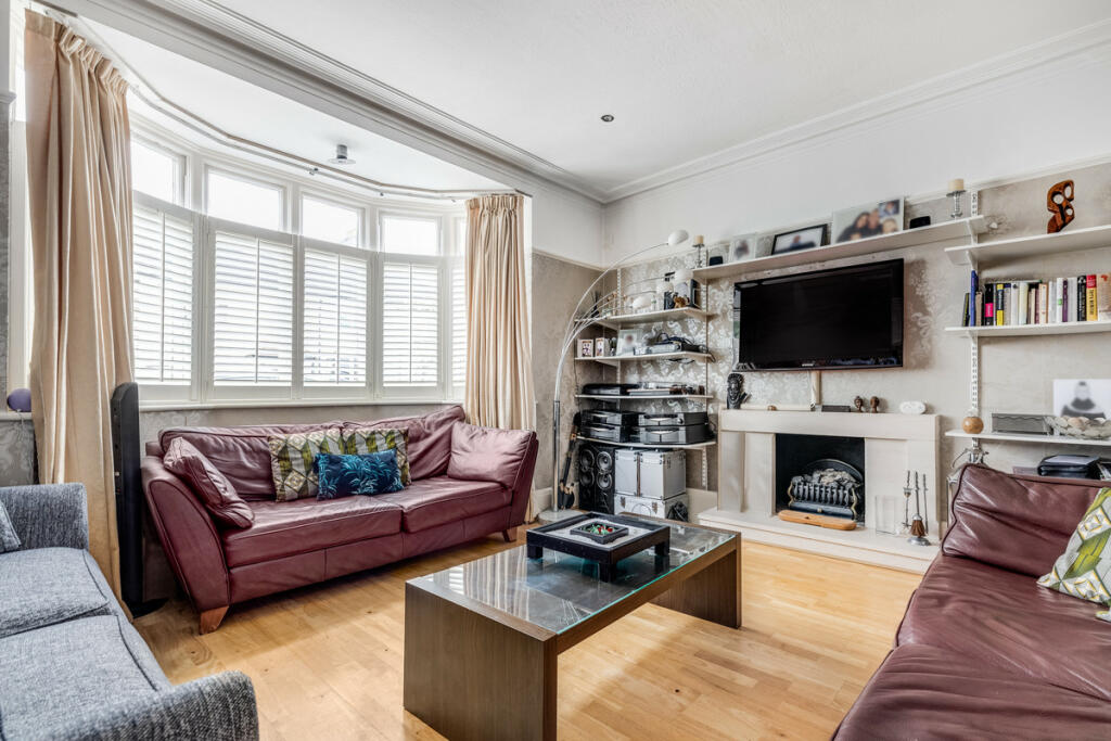 Additional image 5 of Alexandra Crescent, Bromley, BR1