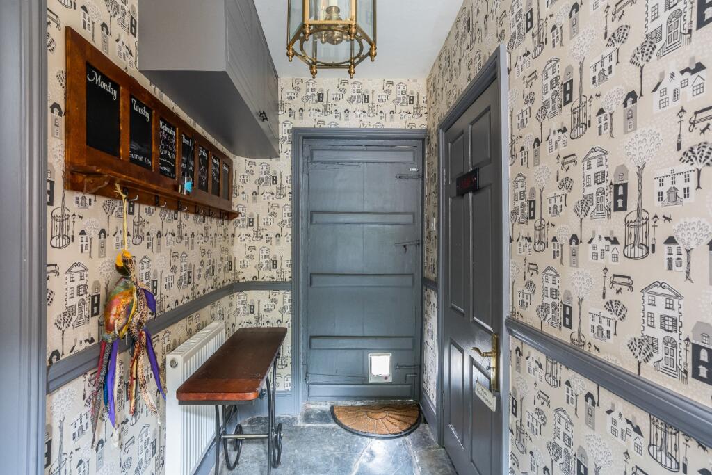 Additional image 9 of CHEDDAR