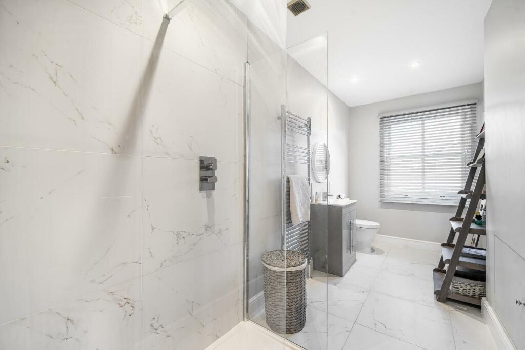 Additional image 10 of Stanley Avenue, Beckenham