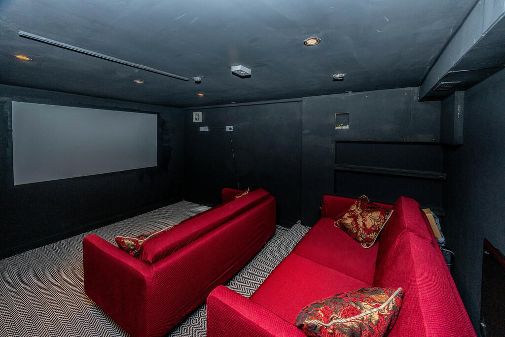 Additional image 19 of Whitechapel Road, Cleckheaton