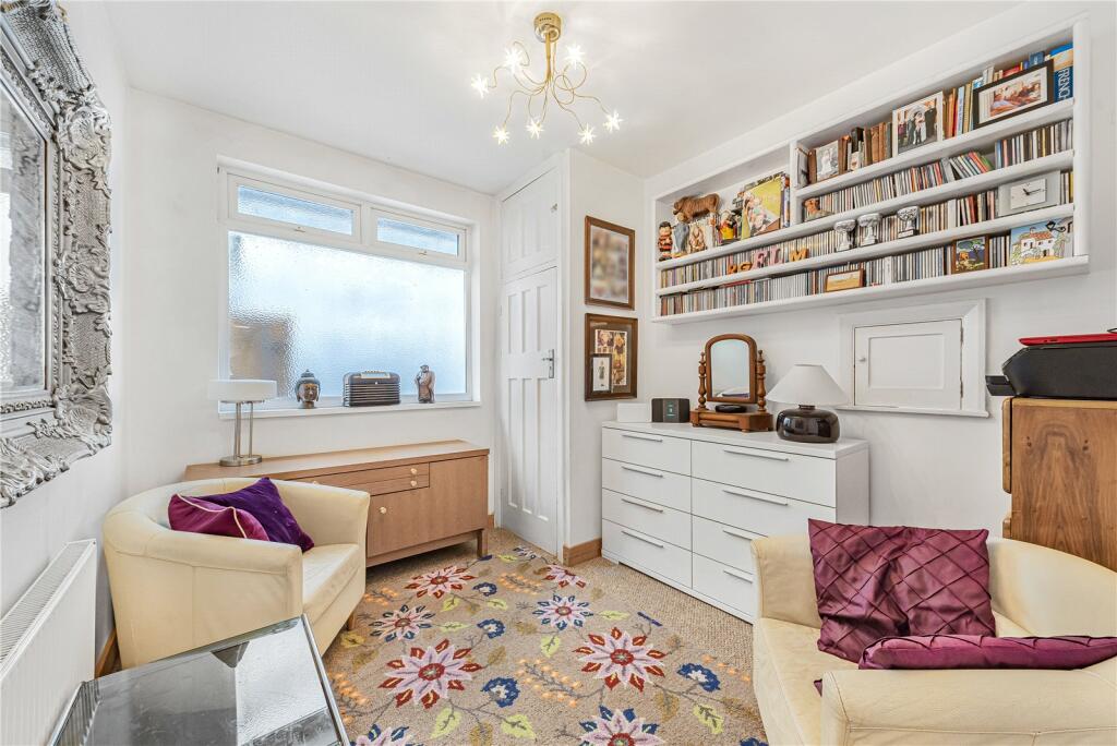 Additional image 11 of Hilldown Road, Bromley, BR2