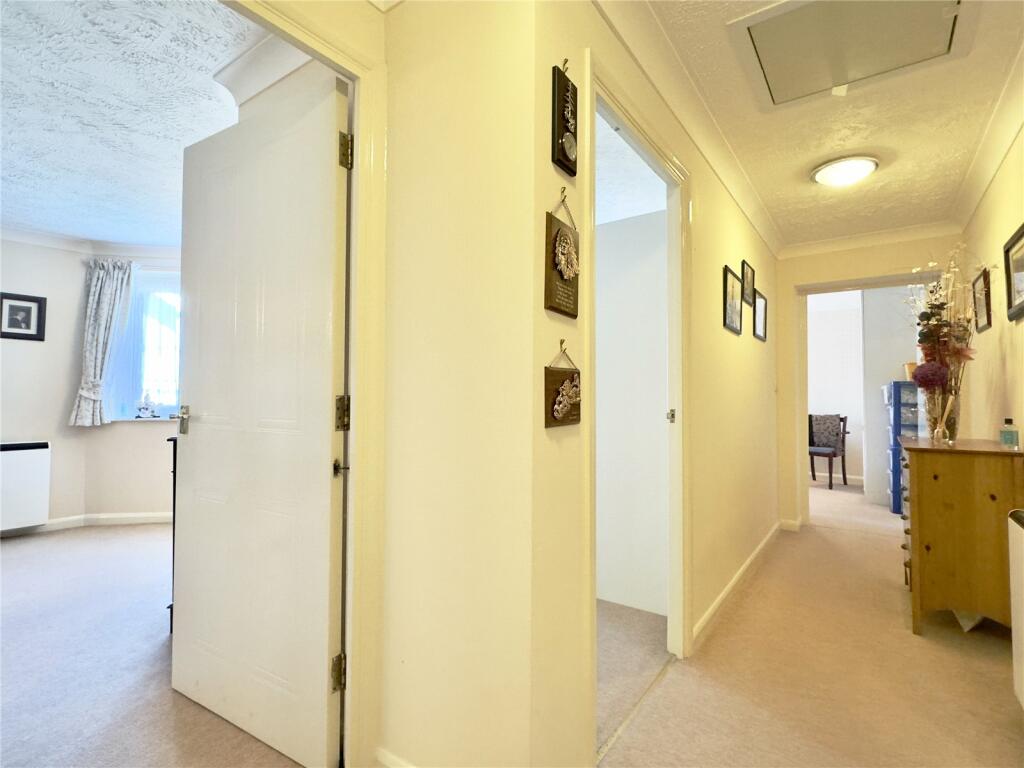 Additional image 4 of Oakleigh Close, Swanley, Kent, BR8