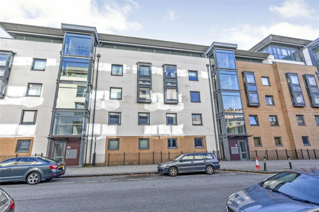 Deanery Road, Bristol, BS1