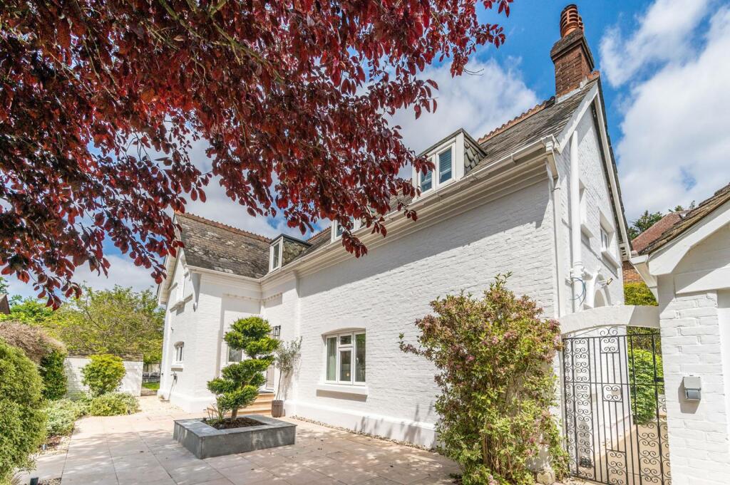 Additional image 61 of Lower Camden, Chislehurst, BR7