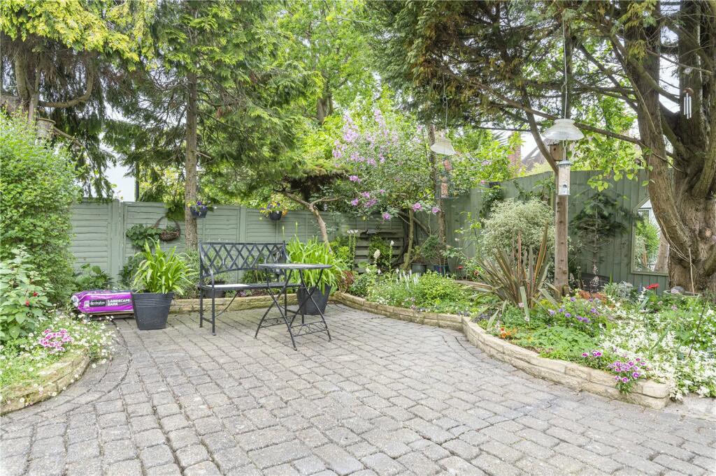 Additional image 19 of Hayes Lane, Beckenham, BR3