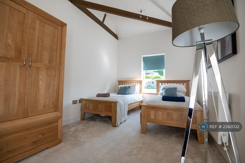 Additional image 37 of Fernhill Court, Almondsbury, Bristol, BS32