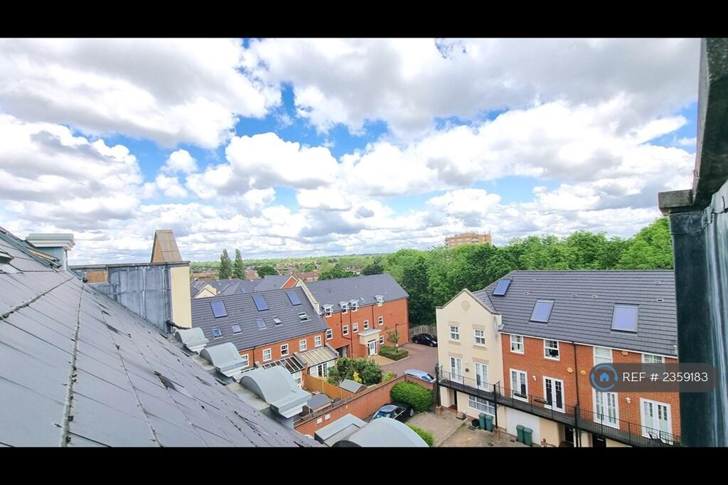 Additional image 13 of Wells View Drive, Bromley, BR2