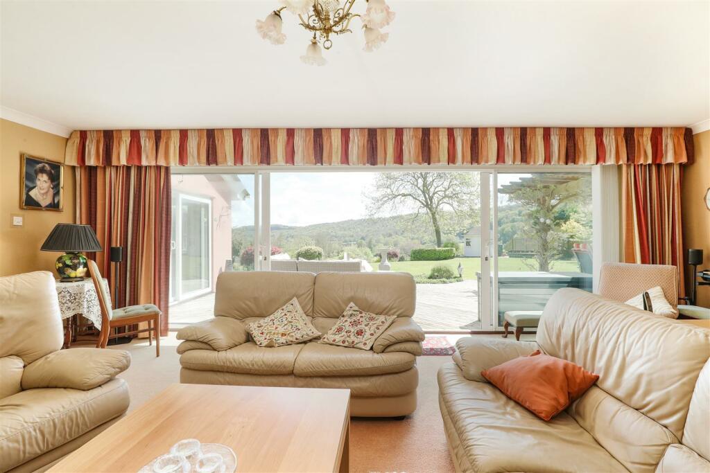 Additional image 11 of Private grounds on the periphery of Clevedon