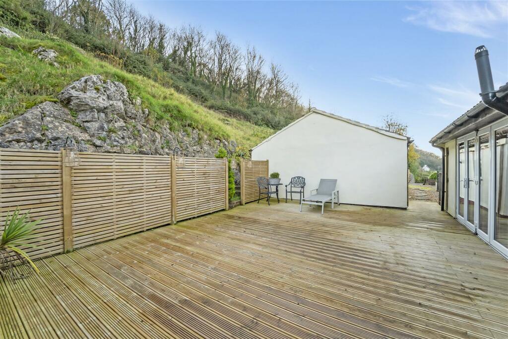 Additional image 35 of Kewstoke Road, Kewstoke, Weston-super-Mare