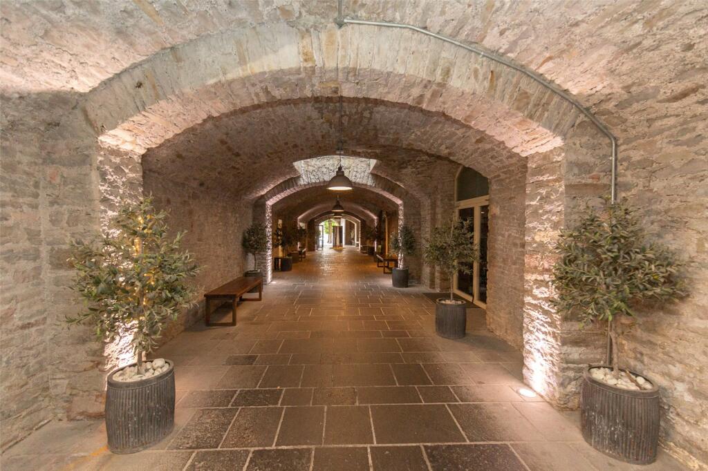 Additional image 9 of The General, Guinea Street, BS1