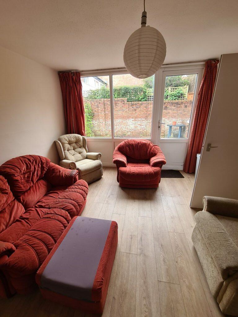 Additional image 3 of Ref 67 – High Kingsdown