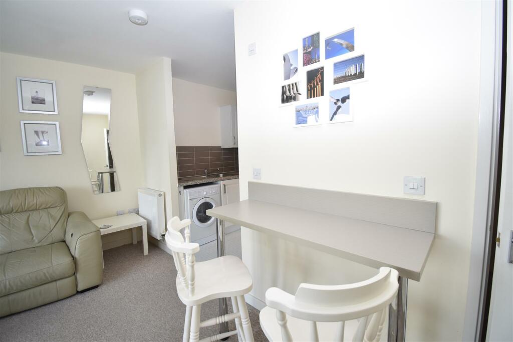 Additional image 7 of Kittiwake Drive, Portishead