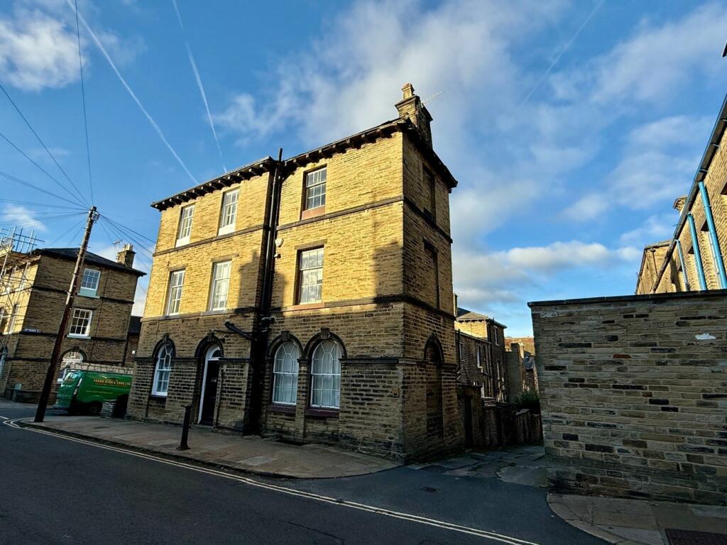 Caroline Street, Saltaire, Shipley, BD18