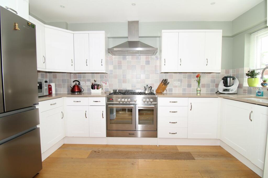 Additional image 5 of Cumberland Road, Bromley, BR2