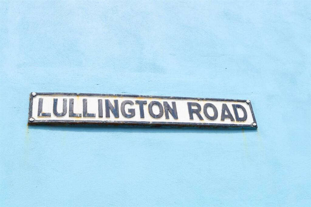 Additional image 35 of Lullington Road, Knowle, Bristol