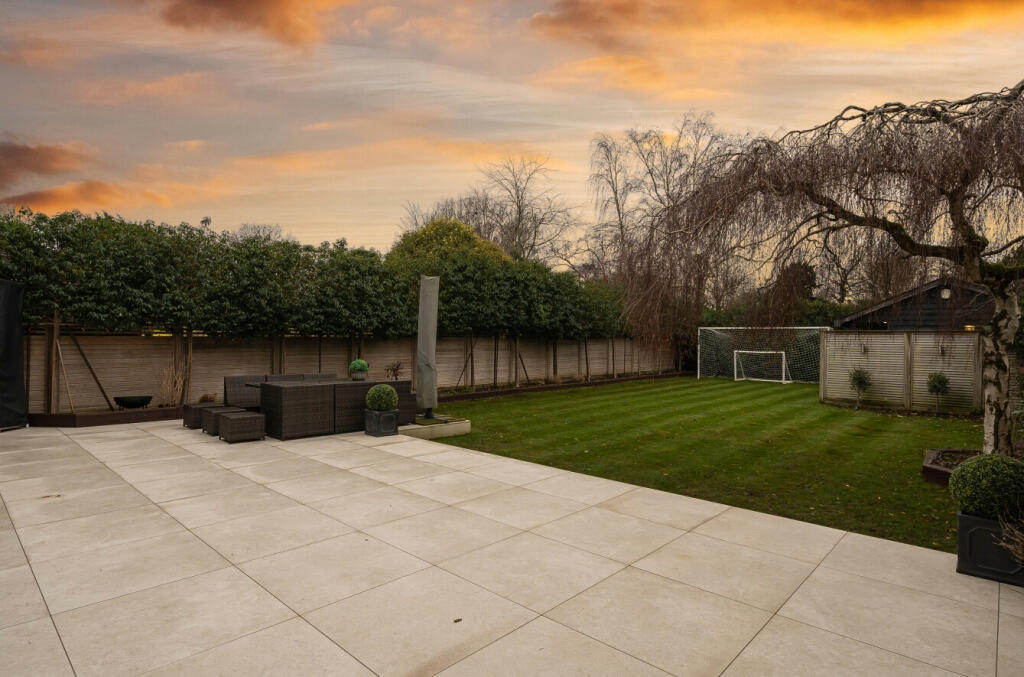 Additional image 37 of Sutherland Avenue, Petts Wood, BR5