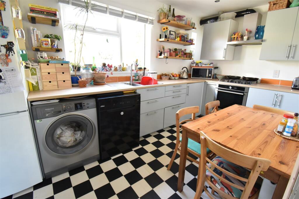 Additional image 5 of Adjacent To Henleaze Lake & Badock’s Woods