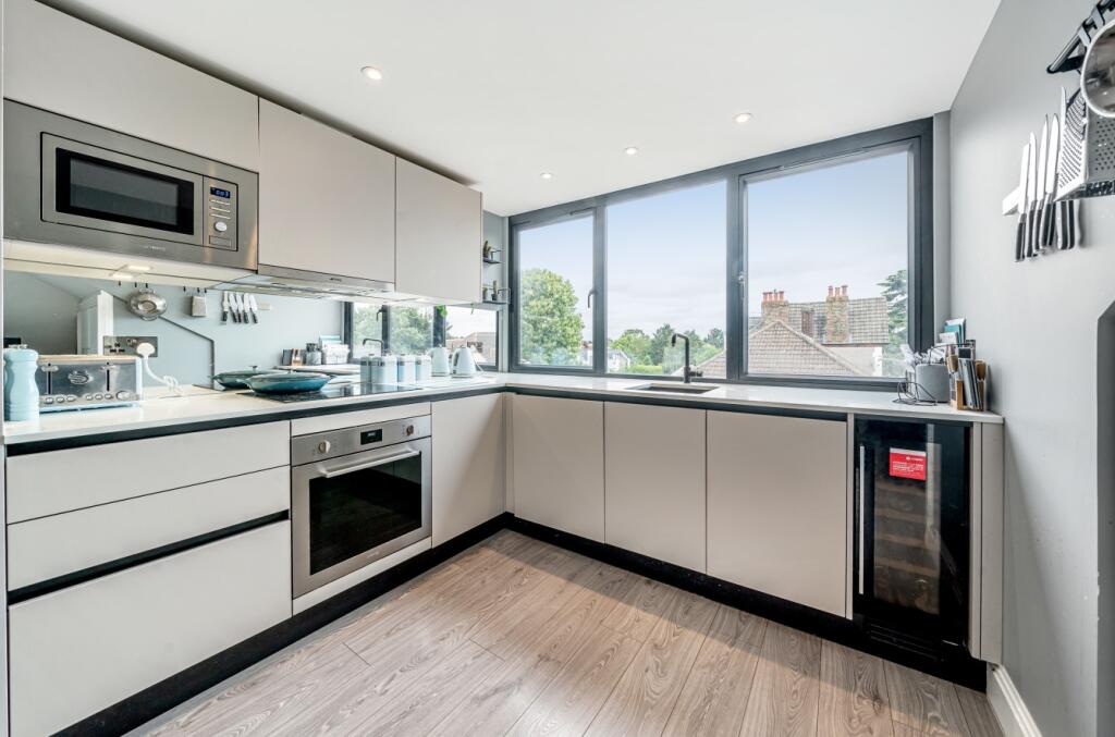 Additional image 14 of Elmers End Road, Beckenham