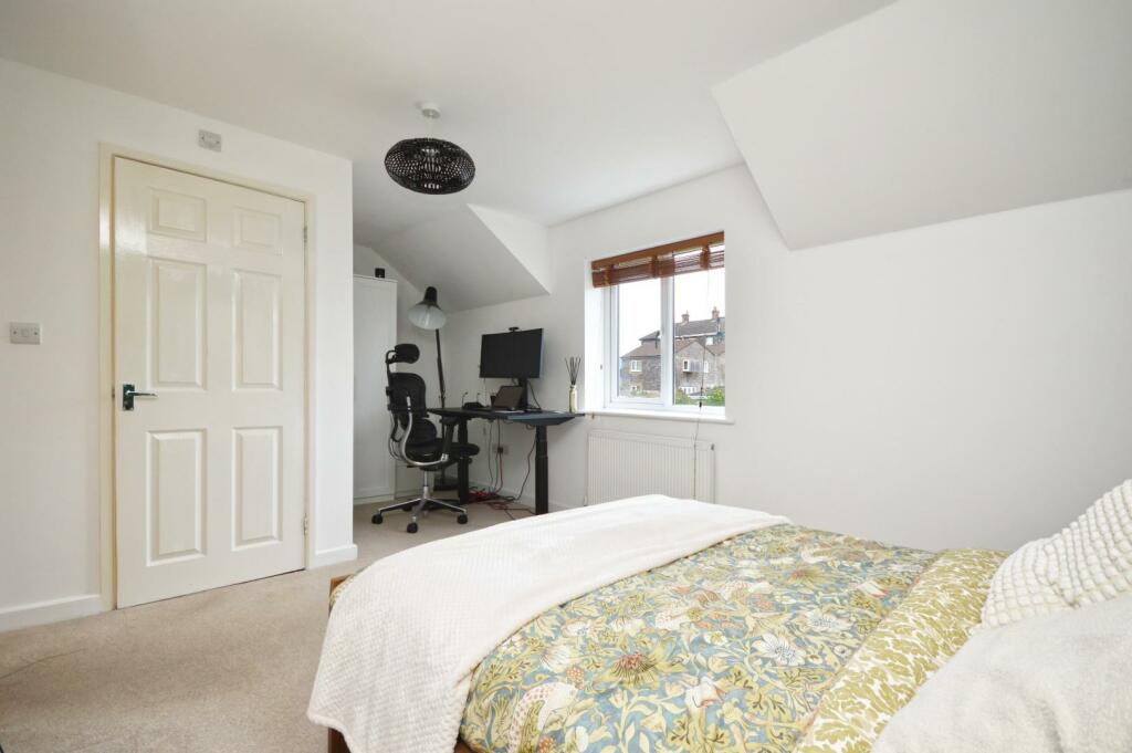 Additional image 19 of Hillview Close, Kingswood
