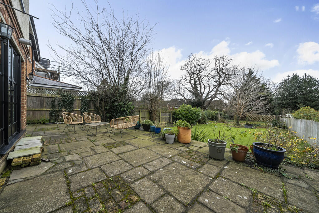 Additional image 16 of Lake Avenue, Bromley