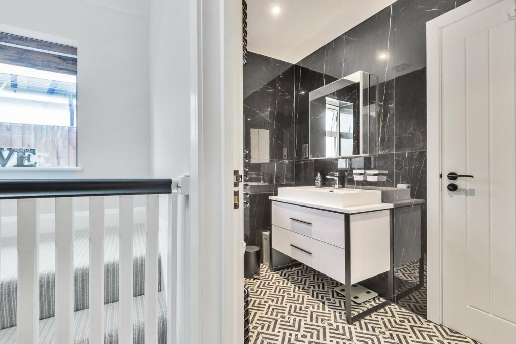 Additional image 16 of St Georges Road, Petts Wood, Orpington, BR5