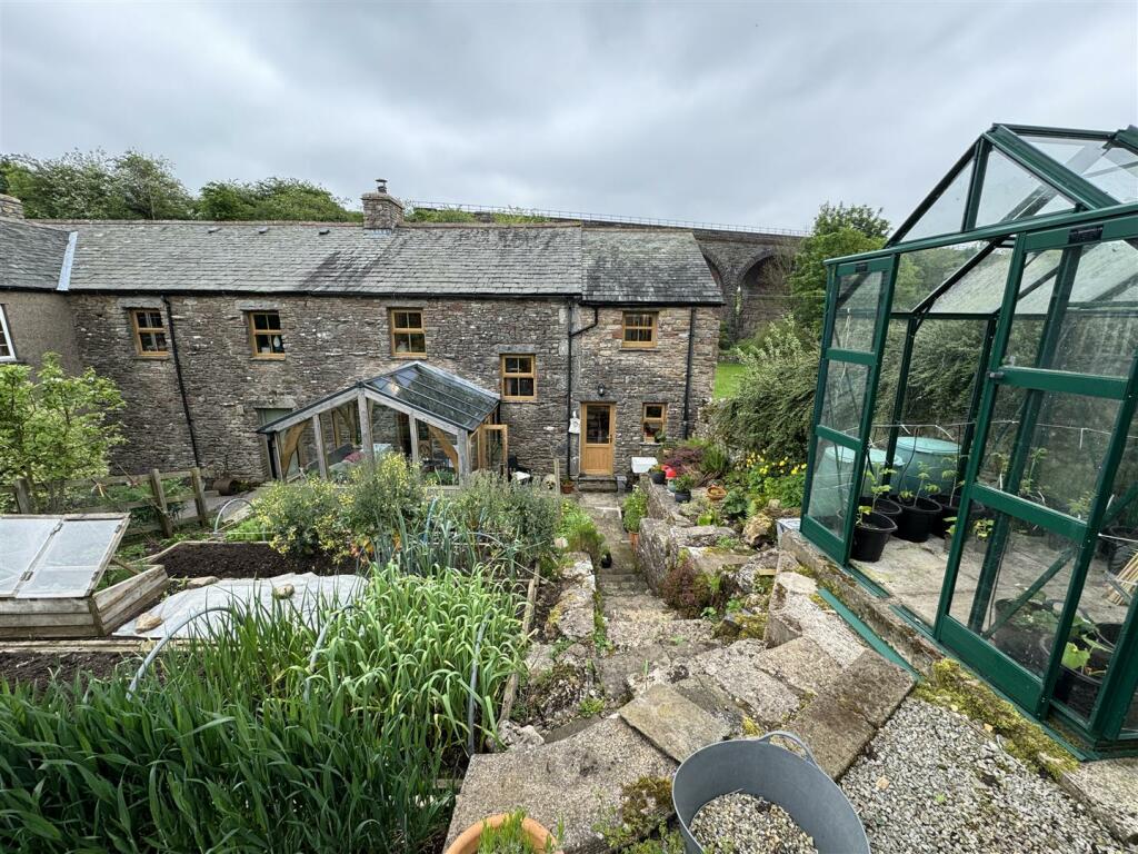 Additional image 26 of Crosby Garrett