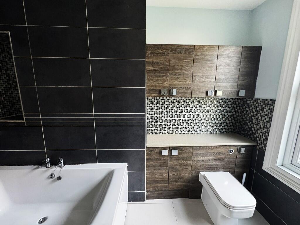Additional image 9 of Hotwell Road, Bristol, BS8