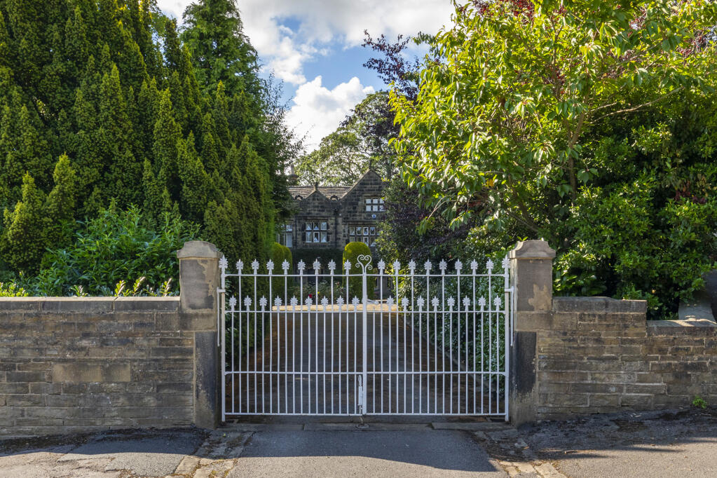 Additional image 38 of Gawthorpe, Bingley, West Yorkshire, BD16