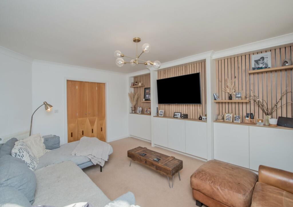 Additional image 3 of Bank View, Birkenshaw, Bradford, West Yorkshire, BD11