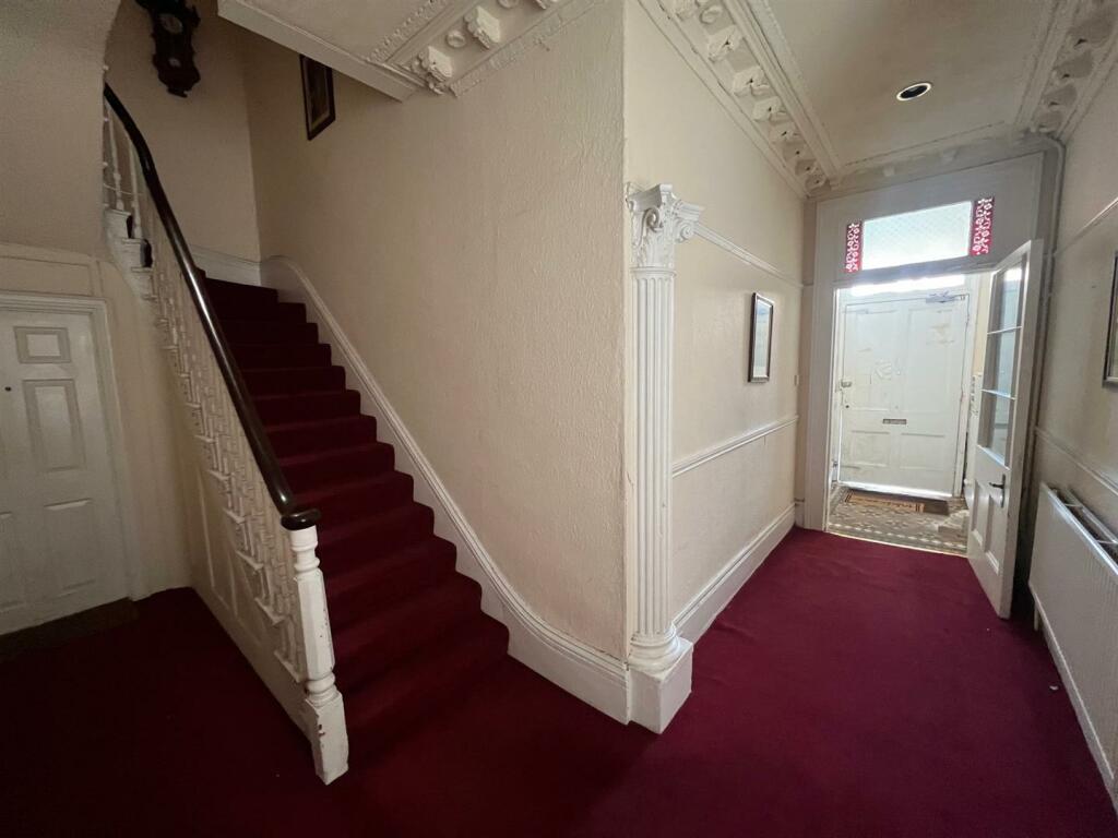 Additional image 9 of Mixed-use Investment Opportunity in Redland