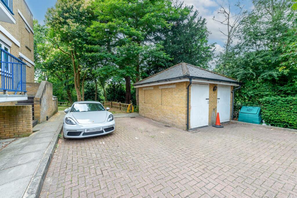 Additional image 15 of Hill House Mews, Bromley, BR2